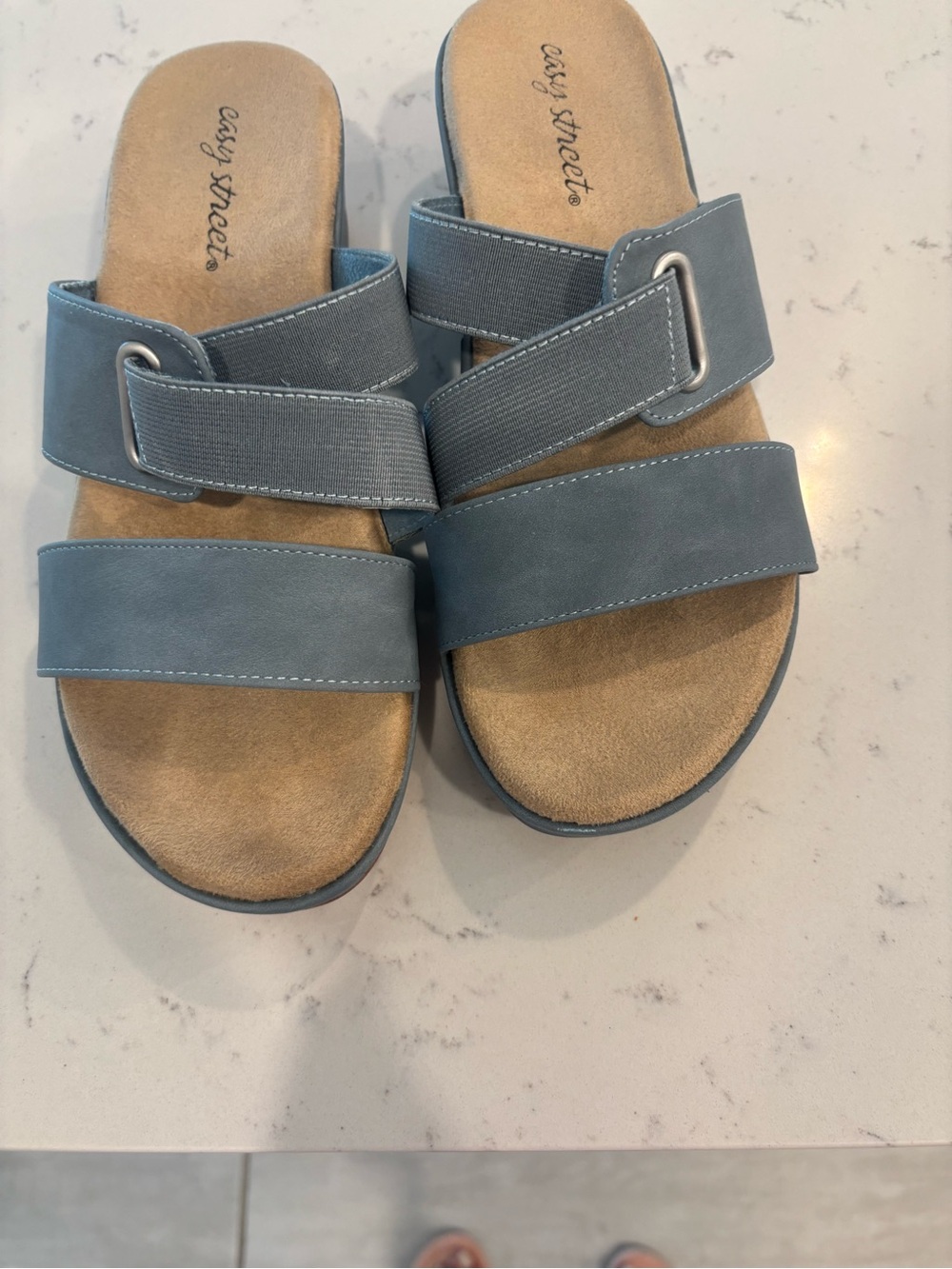 easy street Women's Blue Slide Sandal Size 7
